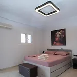 Meteoro 1 Apartamento Finikounta