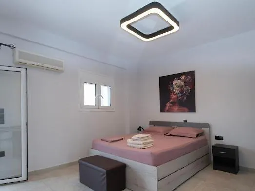 Meteoro 1 דירה פיניקונטה